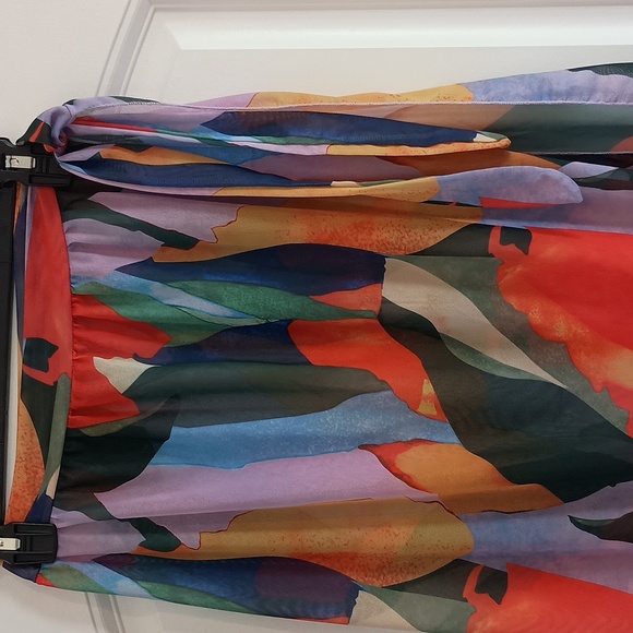 Swim Cover up skirt, I never wore. - Picture 3 of 6